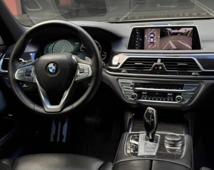 Синий БМВ 7 Серия, объемом двигателя 4.4 л и пробегом 134 тыс. км за 28500 $, фото 5 на Automoto.ua