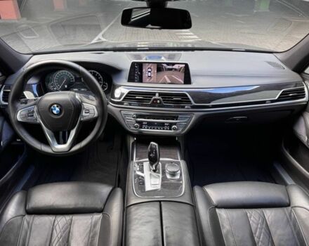 Синий БМВ 7 Серия, объемом двигателя 4.4 л и пробегом 134 тыс. км за 28500 $, фото 4 на Automoto.ua