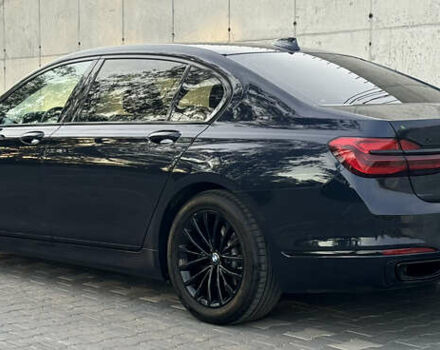 Синий БМВ 7 Серия, объемом двигателя 3 л и пробегом 220 тыс. км за 33000 $, фото 1 на Automoto.ua