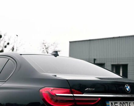 Синий БМВ 7 Серия, объемом двигателя 2.99 л и пробегом 189 тыс. км за 32500 $, фото 8 на Automoto.ua