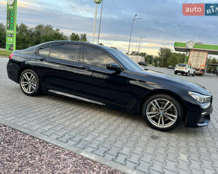 Синий БМВ 7 Серия, объемом двигателя 3 л и пробегом 114 тыс. км за 33000 $, фото 4 на Automoto.ua