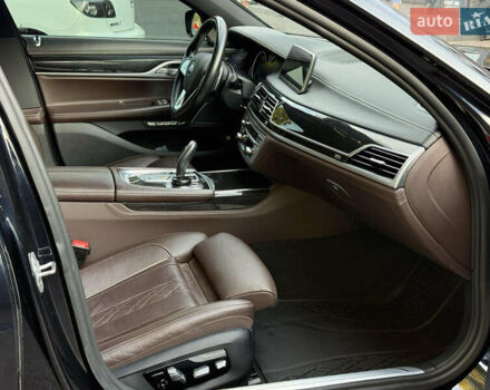 Синій БМВ 7 Серія, об'ємом двигуна 4.4 л та пробігом 159 тис. км за 29000 $, фото 20 на Automoto.ua