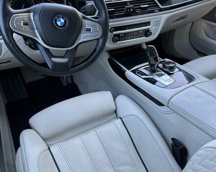 Синий БМВ 7 Серия, объемом двигателя 2.99 л и пробегом 105 тыс. км за 58000 $, фото 35 на Automoto.ua