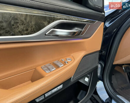 Синий БМВ 7 Серия, объемом двигателя 3 л и пробегом 114 тыс. км за 33000 $, фото 18 на Automoto.ua