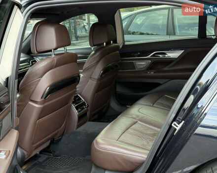 Синій БМВ 7 Серія, об'ємом двигуна 4.4 л та пробігом 159 тис. км за 29000 $, фото 12 на Automoto.ua