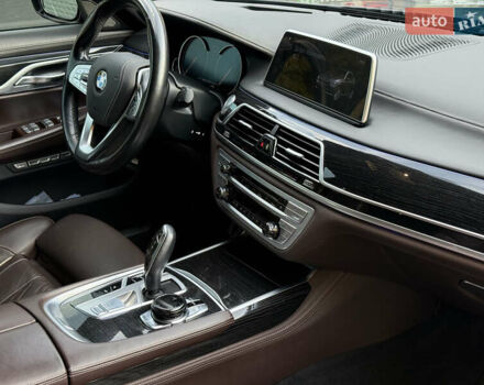 Синий БМВ 7 Серия, объемом двигателя 4.39 л и пробегом 158 тыс. км за 39000 $, фото 28 на Automoto.ua