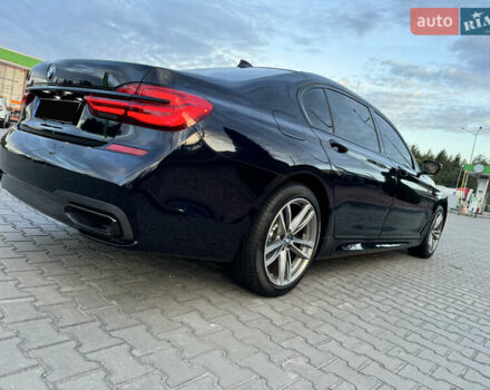 Синий БМВ 7 Серия, объемом двигателя 3 л и пробегом 114 тыс. км за 33000 $, фото 5 на Automoto.ua