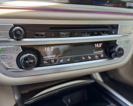 Синій БМВ 7 Серія, об'ємом двигуна 3 л та пробігом 81 тис. км за 36000 $, фото 26 на Automoto.ua