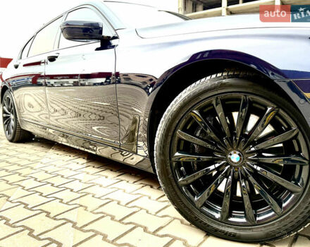 Синий БМВ 7 Серия, объемом двигателя 2.99 л и пробегом 197 тыс. км за 37999 $, фото 24 на Automoto.ua