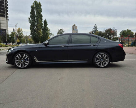 Синий БМВ 7 Серия, объемом двигателя 6.59 л и пробегом 107 тыс. км за 40500 $, фото 8 на Automoto.ua