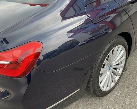 БМВ 7 Серія 2017 у Дніпро (Дніпропетровську) на Automoto.ua Синій БМВ 7 Серія, об'ємом двигуна 2 л та пробігом 106 тис. км за 47500 $, фото 4 на Automoto.ua