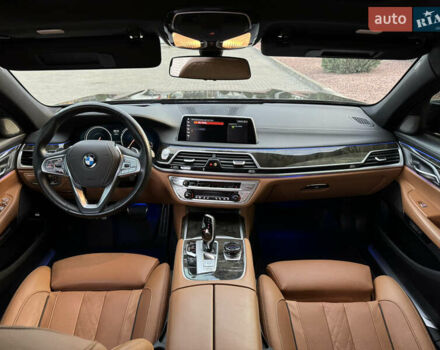 Синий БМВ 7 Серия, объемом двигателя 3 л и пробегом 114 тыс. км за 33000 $, фото 42 на Automoto.ua