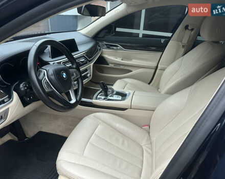 Синій БМВ 7 Серія, об'ємом двигуна 3 л та пробігом 190 тис. км за 23300 $, фото 20 на Automoto.ua
