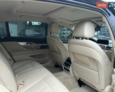 Синій БМВ 7 Серія, об'ємом двигуна 3 л та пробігом 190 тис. км за 23300 $, фото 14 на Automoto.ua