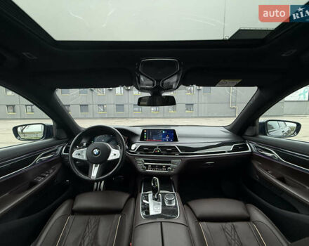 Синий БМВ 7 Серия, объемом двигателя 3 л и пробегом 54 тыс. км за 75000 $, фото 17 на Automoto.ua