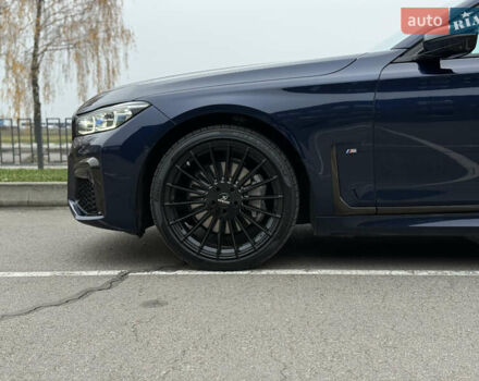 Синий БМВ 7 Серия, объемом двигателя 3 л и пробегом 54 тыс. км за 75000 $, фото 15 на Automoto.ua