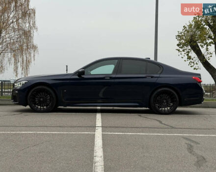 Синий БМВ 7 Серия, объемом двигателя 3 л и пробегом 54 тыс. км за 75000 $, фото 11 на Automoto.ua