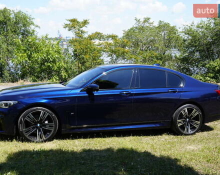 Синий БМВ 7 Серия, объемом двигателя 2.99 л и пробегом 19 тыс. км за 94000 $, фото 1 на Automoto.ua