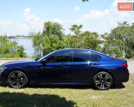 Синий БМВ 7 Серия, объемом двигателя 2.99 л и пробегом 19 тыс. км за 94000 $, фото 3 на Automoto.ua