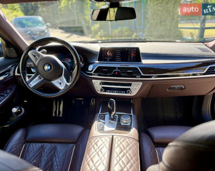 Синий БМВ 7 Серия, объемом двигателя 3 л и пробегом 46 тыс. км за 79000 $, фото 5 на Automoto.ua