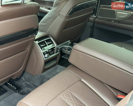 Синий БМВ 7 Серия, объемом двигателя 3 л и пробегом 54 тыс. км за 75000 $, фото 28 на Automoto.ua