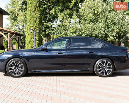Синий БМВ 7 Серия, объемом двигателя 2.99 л и пробегом 44 тыс. км за 129000 $, фото 2 на Automoto.ua