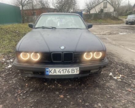 Синий БМВ 7 Серия, объемом двигателя 3.4 л и пробегом 300 тыс. км за 2000 $, фото 1 на Automoto.ua