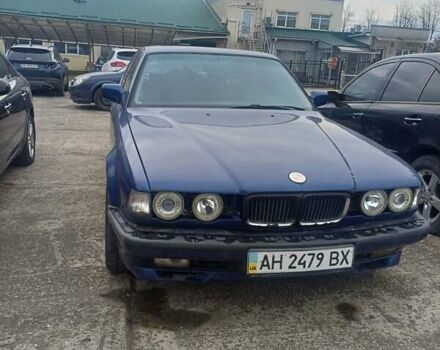 Синий БМВ 7 Серия, объемом двигателя 3.5 л и пробегом 240 тыс. км за 2800 $, фото 1 на Automoto.ua