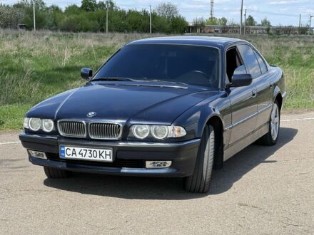БМВ 7 Серія 1997 у Києві на Automoto.ua Синій БМВ 7 Серія, об'ємом двигуна 2.8 л та пробігом 370 тис. км за 4400 $, фото 1 на Automoto.ua