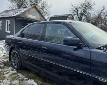 Синій БМВ 7 Серія, об'ємом двигуна 2.8 л та пробігом 222 тис. км за 2300 $, фото 1 на Automoto.ua