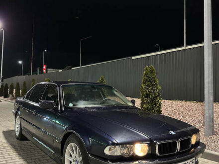 БМВ 7 Серия 1998 в Тернополе на Automoto.ua Синий БМВ 7 Серия, объемом двигателя 3 л и пробегом 300 тыс. км за 4700 $, фото 1 на Automoto.ua