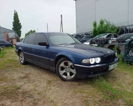 Синий БМВ 7 Серия, объемом двигателя 2.8 л и пробегом 350 тыс. км за 3200 $, фото 1 на Automoto.ua