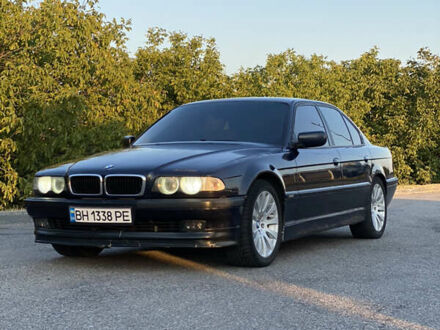 Синий БМВ 7 Серия, объемом двигателя 3 л и пробегом 346 тыс. км за 4800 $, фото 1 на Automoto.ua