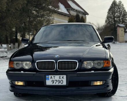 Синій БМВ 7 Серія, об'ємом двигуна 3.5 л та пробігом 399 тис. км за 10000 $, фото 1 на Automoto.ua