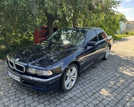 Синий БМВ 7 Серия, объемом двигателя 4.4 л и пробегом 300 тыс. км за 3000 $, фото 1 на Automoto.ua