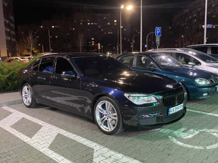 Синий БМВ 7 Серия, объемом двигателя 4.39 л и пробегом 153 тыс. км за 16800 $, фото 1 на Automoto.ua