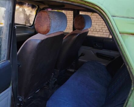 Зеленый БМВ 7 Серия, объемом двигателя 1.5 л и пробегом 150 тыс. км за 477 $, фото 6 на Automoto.ua