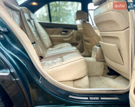 Зелений БМВ 7 Серія, об'ємом двигуна 2.5 л та пробігом 375 тис. км за 4555 $, фото 51 на Automoto.ua