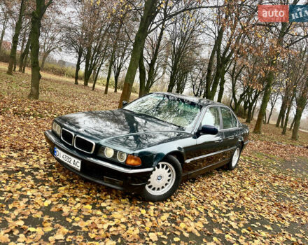 Зелений БМВ 7 Серія, об'ємом двигуна 2.5 л та пробігом 375 тис. км за 4555 $, фото 2 на Automoto.ua