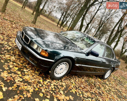 Зелений БМВ 7 Серія, об'ємом двигуна 2.5 л та пробігом 375 тис. км за 4555 $, фото 63 на Automoto.ua