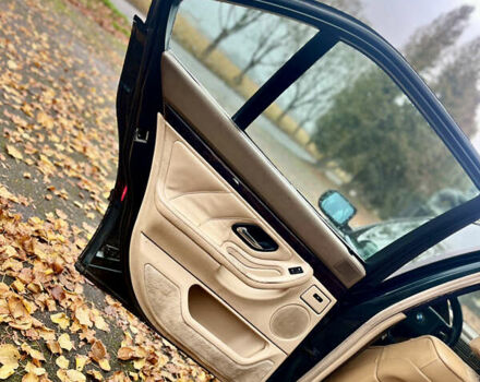 Зелений БМВ 7 Серія, об'ємом двигуна 2.5 л та пробігом 375 тис. км за 4555 $, фото 36 на Automoto.ua