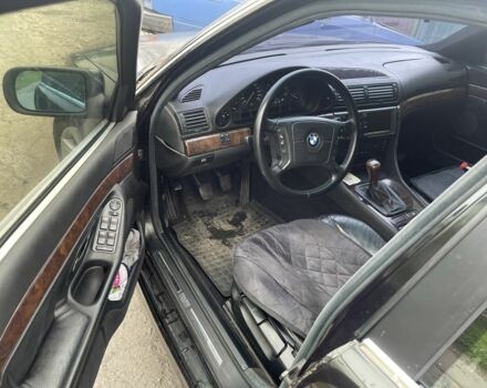 Зелений БМВ 7 Серія, об'ємом двигуна 3 л та пробігом 265 тис. км за 4000 $, фото 2 на Automoto.ua