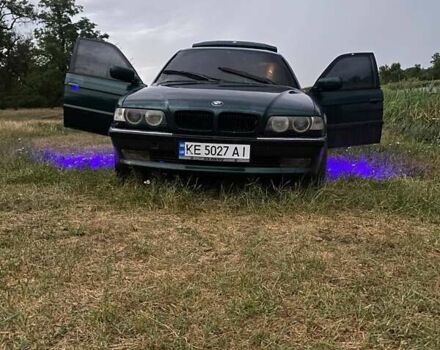 Зеленый БМВ 7 Серия, объемом двигателя 3.5 л и пробегом 475 тыс. км за 3400 $, фото 8 на Automoto.ua