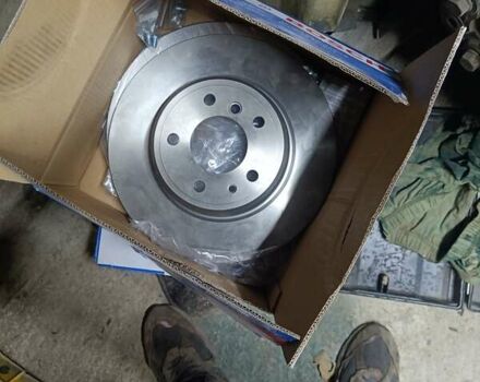 Зеленый БМВ 7 Серия, объемом двигателя 5.4 л и пробегом 517 тыс. км за 8000 $, фото 14 на Automoto.ua