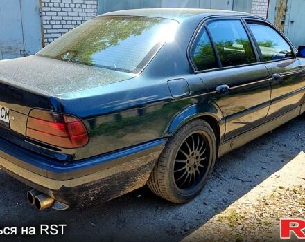 Зеленый БМВ 7 Серия, объемом двигателя 4.4 л и пробегом 0 тыс. км за 5500 $, фото 1 на Automoto.ua