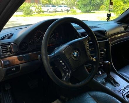 Зеленый БМВ 7 Серия, объемом двигателя 3.5 л и пробегом 285 тыс. км за 4999 $, фото 4 на Automoto.ua