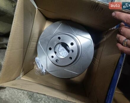 Зеленый БМВ 7 Серия, объемом двигателя 5.4 л и пробегом 517 тыс. км за 8000 $, фото 15 на Automoto.ua