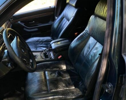 Зеленый БМВ 7 Серия, объемом двигателя 3.5 л и пробегом 285 тыс. км за 4999 $, фото 5 на Automoto.ua