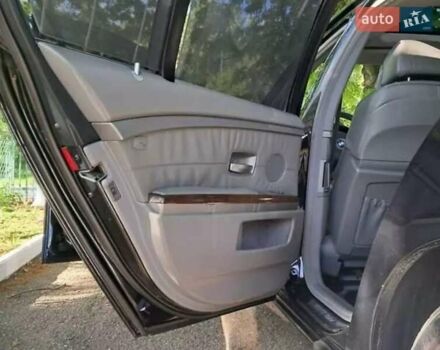 Зеленый БМВ 7 Серия, объемом двигателя 4.4 л и пробегом 380 тыс. км за 7500 $, фото 14 на Automoto.ua