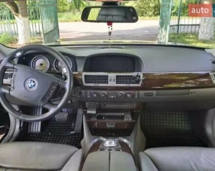 Зеленый БМВ 7 Серия, объемом двигателя 4.4 л и пробегом 380 тыс. км за 7500 $, фото 31 на Automoto.ua